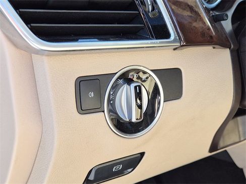 Used 2018 Mercedes-Benz GLS 450 4MATIC image 23