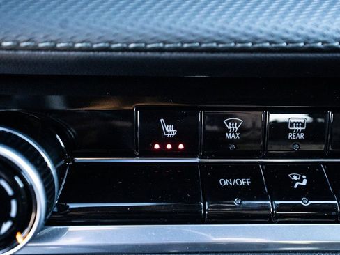 New 2026 Chevrolet Equinox LT image 25