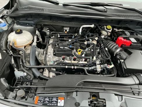 Used 2022 Ford Escape SE image 45