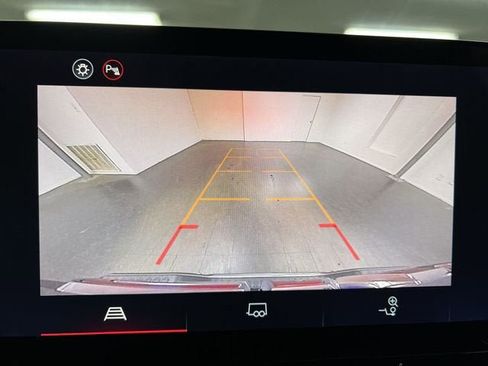 New 2025 GMC Canyon AT4 w/ Nightfall Edition image 15