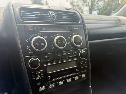 Used 2005 Lexus IS 300 RWD image 28