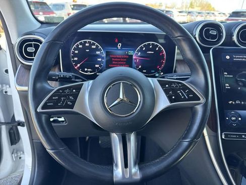 Used 2024 Mercedes-Benz GLC 300 GLC 300 image 16