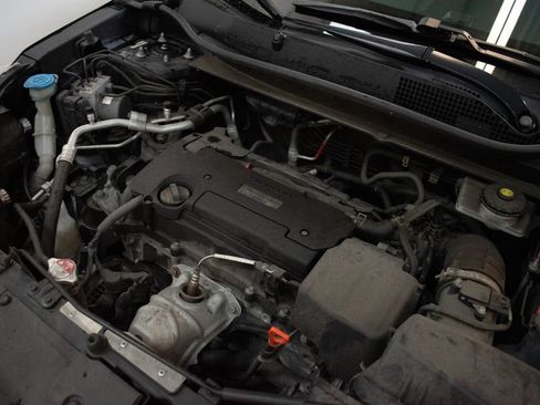 Used 2019 Honda CR-V LX image 10