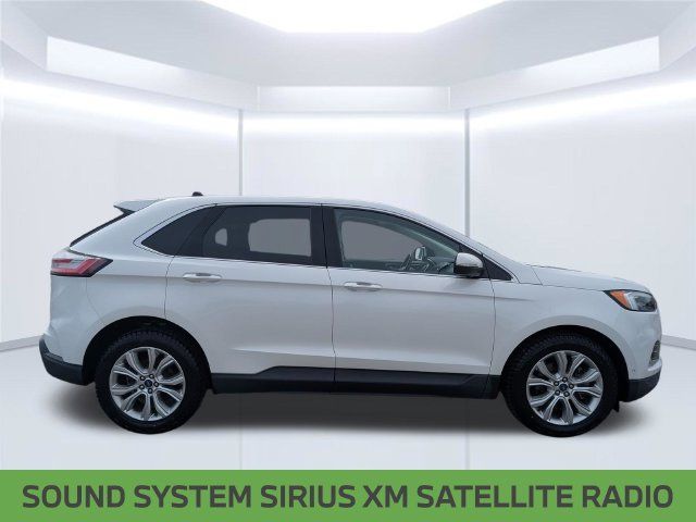 Used 2020 Ford Edge Titanium w/ Equipment Group 301A AWD/4WD image 8