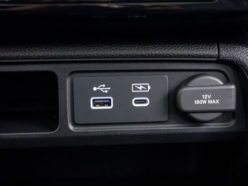 Certified 2025 Honda Pilot TrailSport image 24