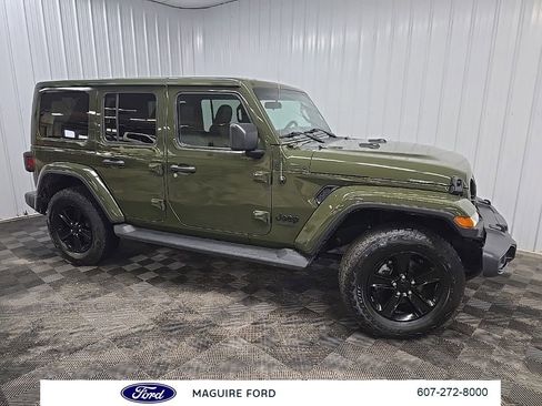 Used 2021 Jeep Wrangler Unlimited Sahara image 1