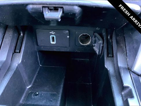 Used 2019 Ford Explorer Limited w/ Ford Safe & Smart Package image 15