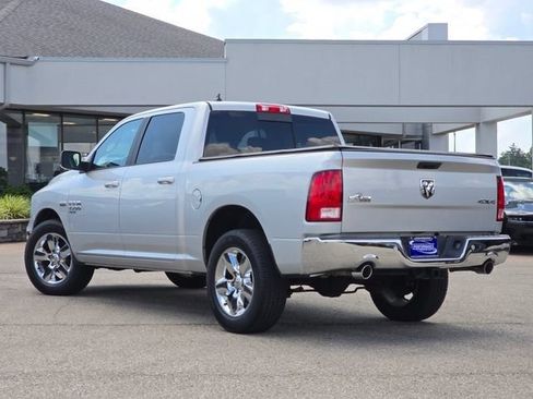 Used 2019 RAM 1500 Big Horn AWD/4WD image 30