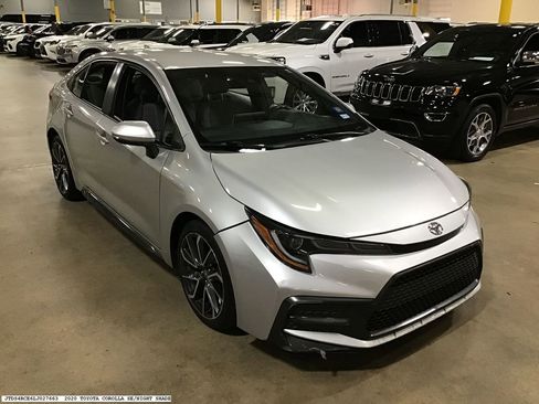 Used 2020 Toyota Corolla SE image 6