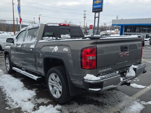 Used 2017 GMC Sierra 1500 SLE w/ SLE Value Package image 10