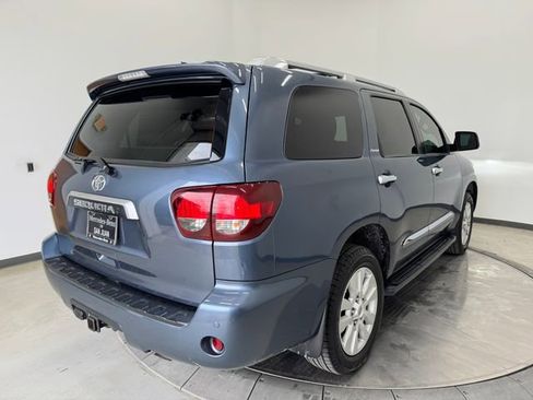 Used 2020 Toyota Sequoia Platinum image 31