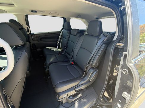 New 2026 Honda Odyssey EX-L image 24