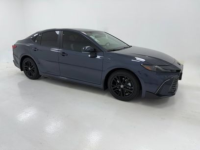 New 2026 Toyota Camry SE w/ Convenience Package