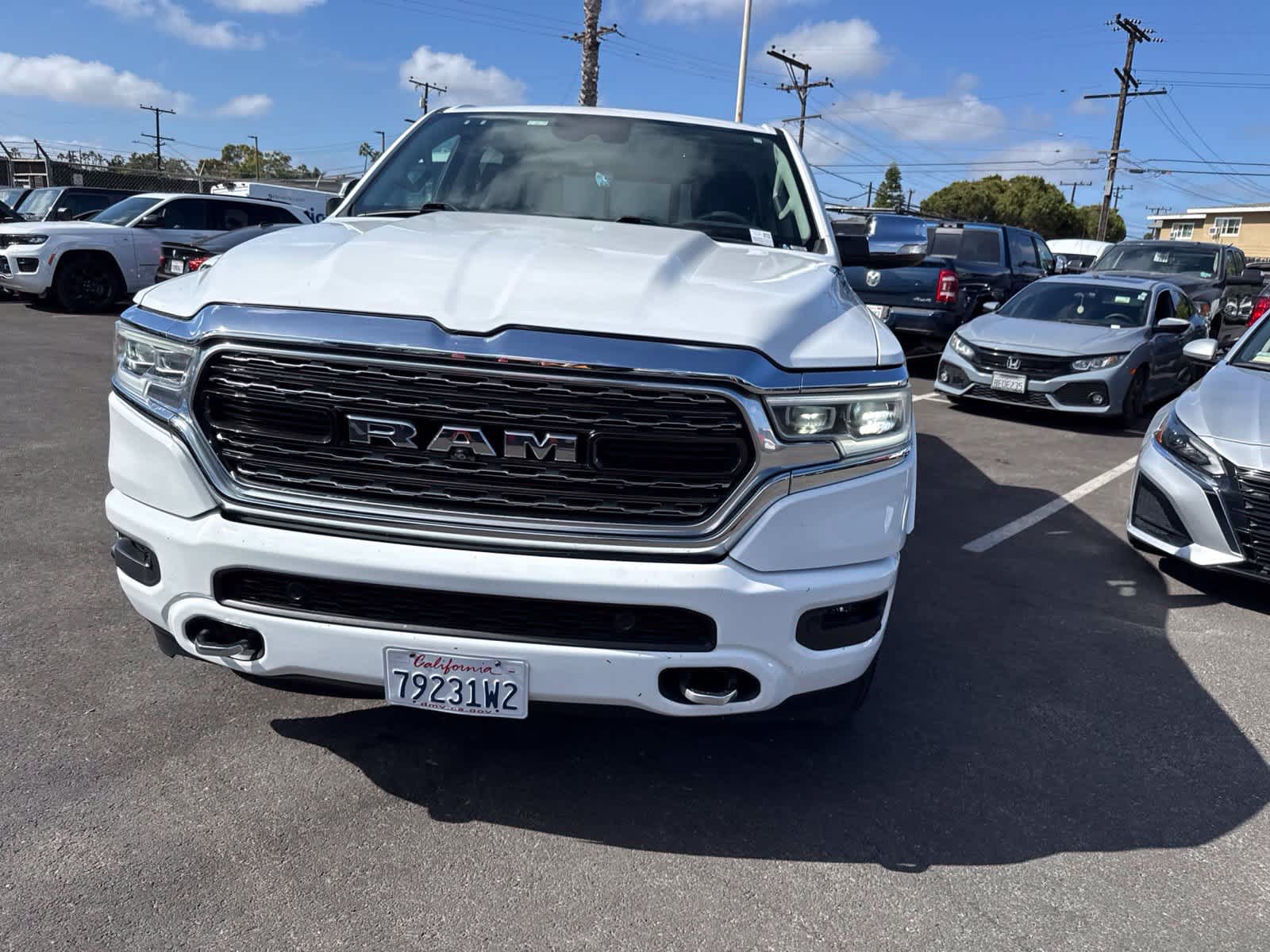Used 2022 RAM 1500 Limited AWD/4WD image 3