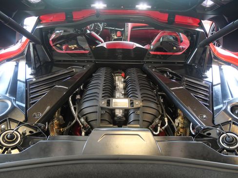 Used 2023 Chevrolet Corvette Z06 w/ Engine Appearance Package RWD image 18