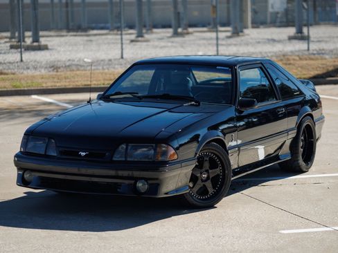 Used 1993 Ford Mustang Cobra image 2