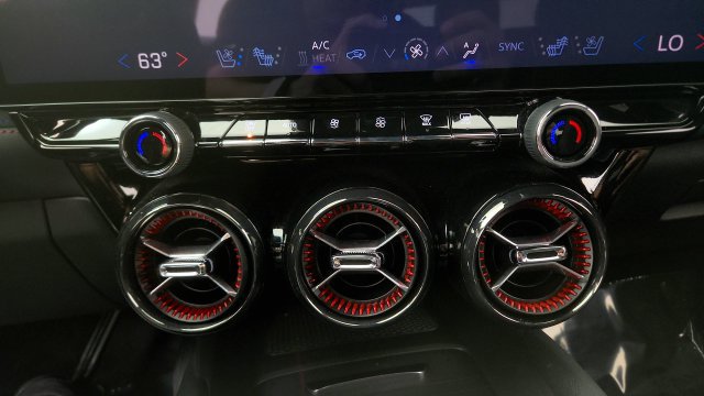 Used 2024 Chevrolet Blazer EV RS RWD image 71