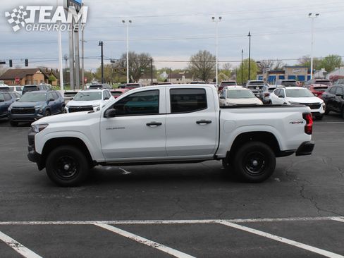Used 2025 Chevrolet Colorado W/T w/ WT Convenience Package II image 7