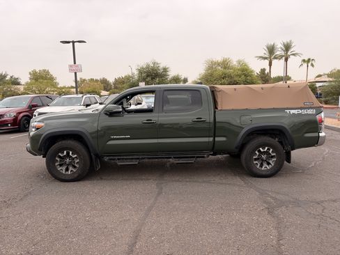 Used 2021 Toyota Tacoma TRD Off-Road AWD/4WD image 2