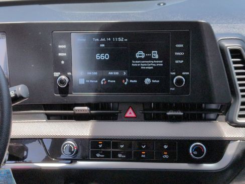 Used 2023 Kia Sportage LX FWD image 21