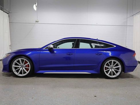 Used 2023 Audi RS 7 Sportback w/ RS 7 Executive Package image 2