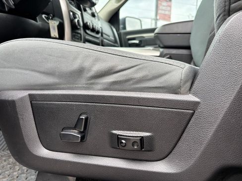 Used 2016 RAM 1500 Big Horn AWD/4WD image 13