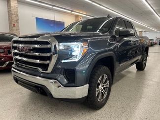 Used 2019 GMC Sierra 1500 SLE w/ SLE Value Package AWD/4WD video 1