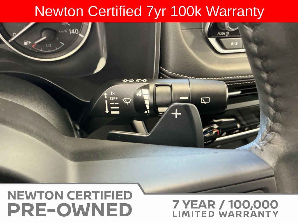 Used 2024 Nissan Rogue SV w/ SV Premium Package FWD image 33