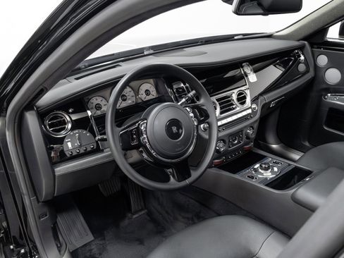 Used 2011 Rolls-Royce Ghost image 7