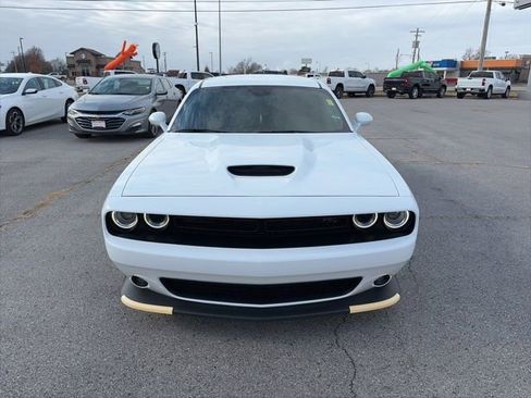 Used 2022 Dodge Challenger R/T w/ Blacktop Package image 9