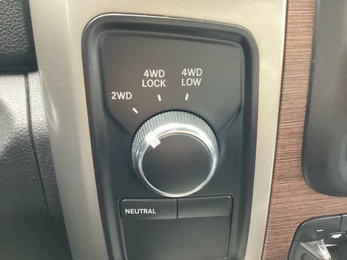 Used 2013 RAM 3500 Laramie w/ Convenience Group AWD/4WD image 23