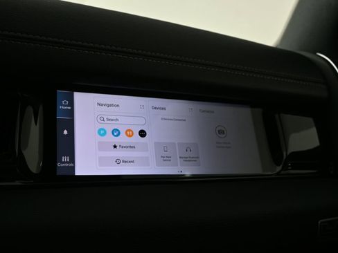 Used 2025 RAM 1500 Laramie AWD/4WD image 36