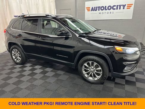 Used 2019 Jeep Cherokee Latitude Plus w/ Cold Weather Group AWD/4WD image 1