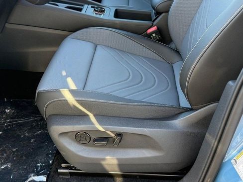 New 2026 Volkswagen Tiguan SE image 15