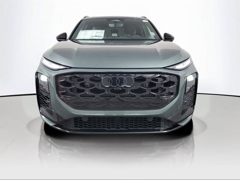 New 2026 Audi Q3 quattro 2.0T AWD/4WD image 2