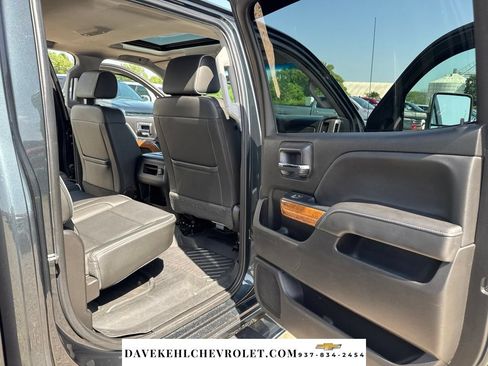 Used 2018 Chevrolet Silverado 2500 High Country w/ Duramax Plus Package AWD/4WD image 26
