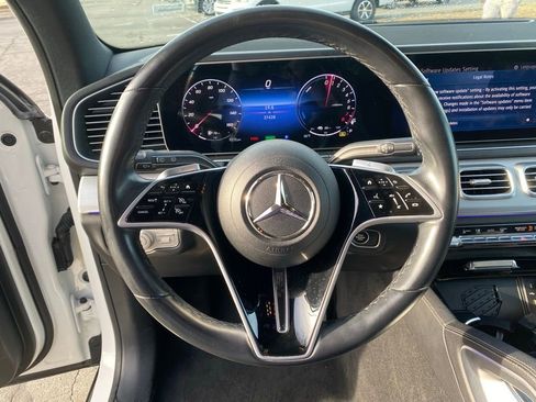Used 2024 Mercedes-Benz GLE 450e 4MATIC image 18