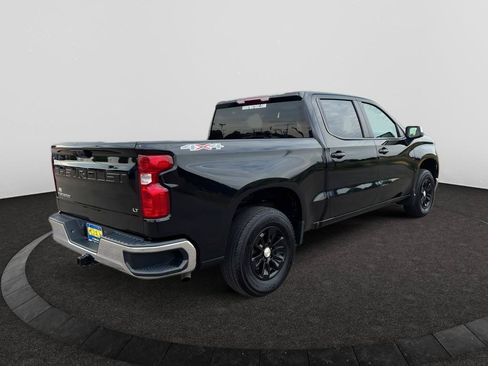 Used 2025 Chevrolet Silverado 1500 LT AWD/4WD image 3