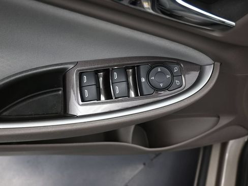 Used 2024 Chevrolet Malibu LS FWD image 11