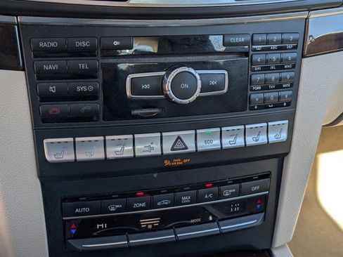 Used 2014 Mercedes-Benz E 350 Cabriolet image 29