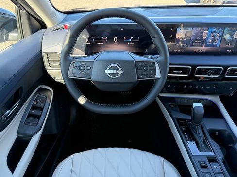 New 2026 Nissan Sentra SL w/ Floor Mat Package image 17