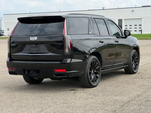 Used 2024 Cadillac Escalade Sport w/ LPO, ONYX Package AWD/4WD image 44