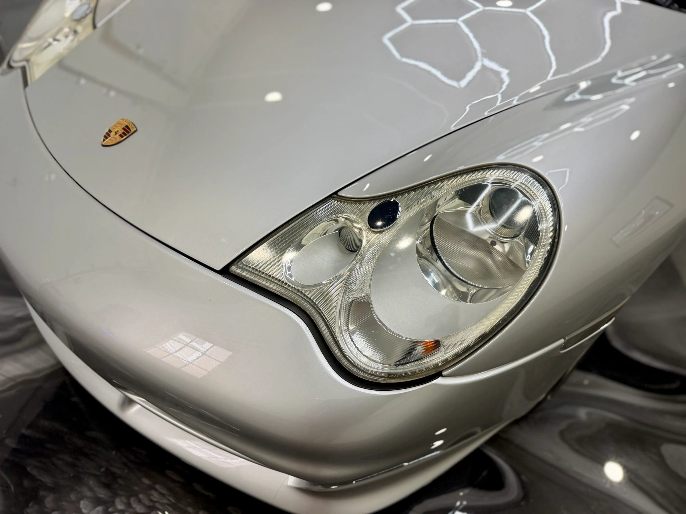 Used 2002 Porsche 911 GT3 RS image 33