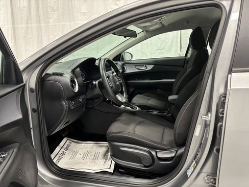 Used 2024 Kia Forte LXS FWD image 10