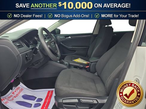 Used 2016 Volkswagen Jetta S image 14