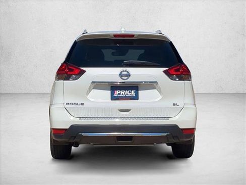 Used 2018 Nissan Rogue SL image 5