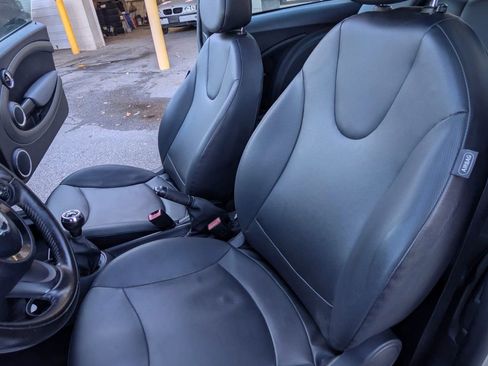 Used 2011 MINI Cooper Hardtop image 12