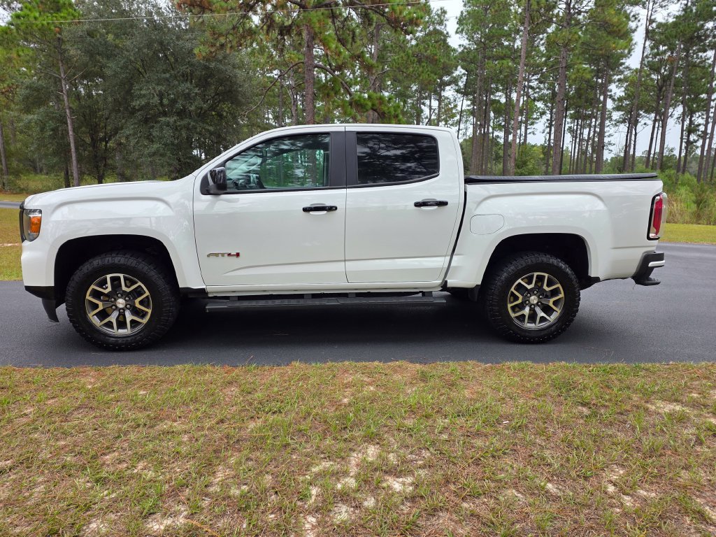 Used 2022 GMC Canyon AT4 w/ Trailering Package AWD/4WD image 2