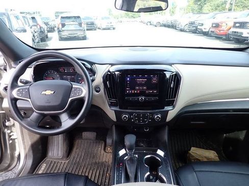 Used 2023 Chevrolet Traverse LS w/ Safety Package AWD/4WD image 13