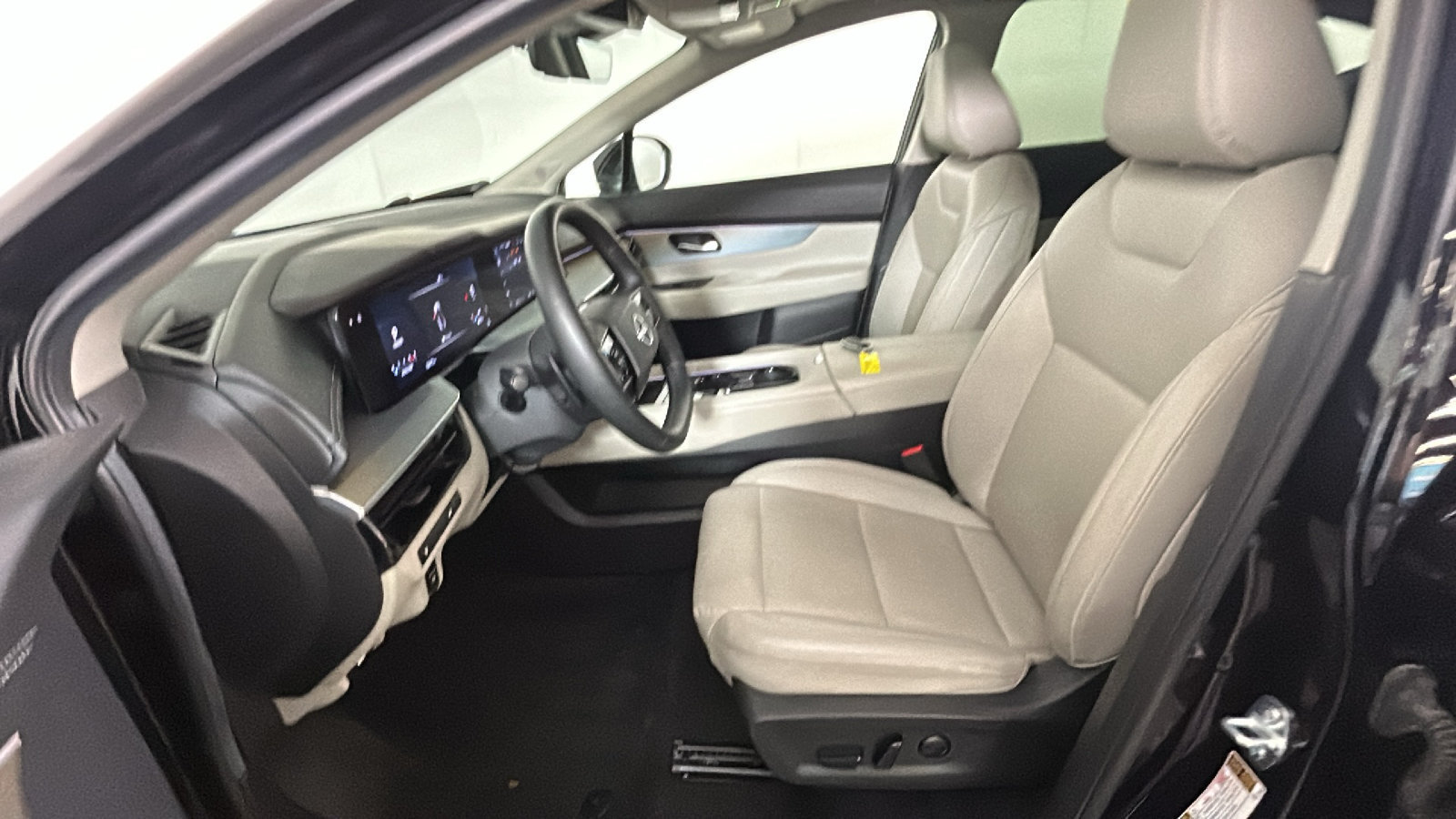 Used 2026 Nissan Murano SL AWD/4WD image 14